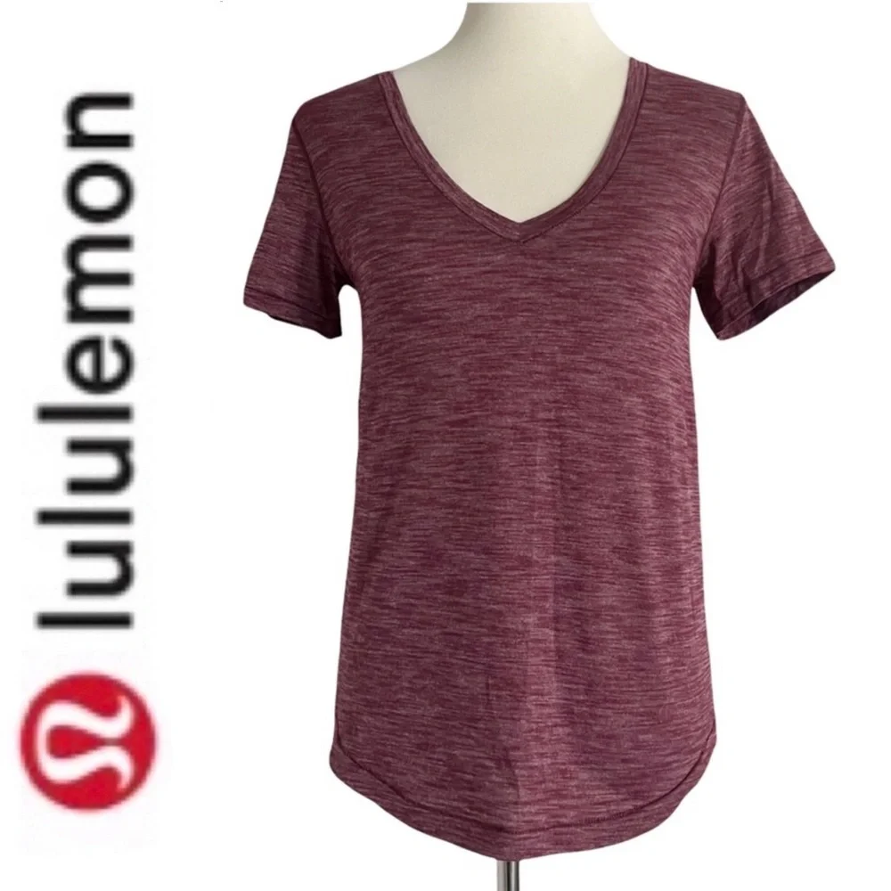 Lululemon Red Heathered Short Sleeve V-Neck T-Shirt